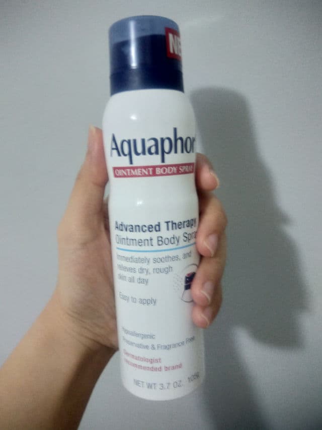 Aquaphor Advanced Therapy Ointment Body Spray review photo by drmegsison