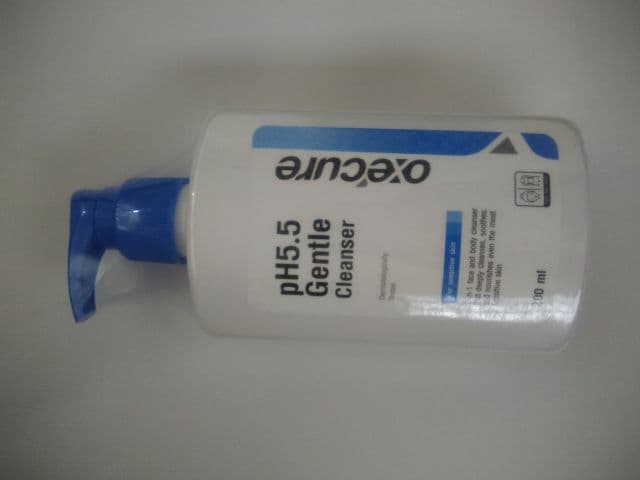 Oxecure pH 5.5 Gentle Cleanser review photo by drmegsison