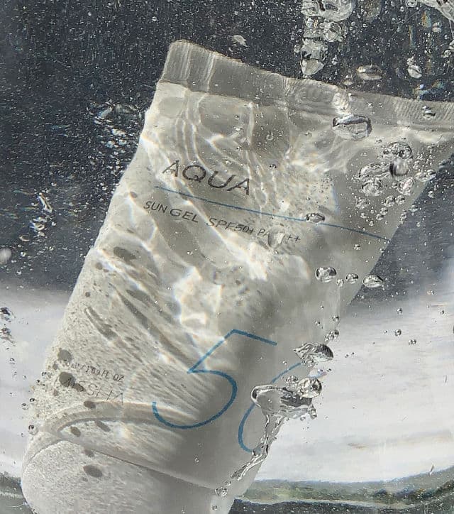 MISSHA All Around Safe Block Total Moisture Sun Gel SPF50+ PA+++  review photo by drskincareblog