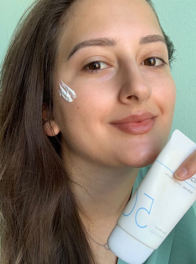 MISSHA All Around Safe Block Total Moisture Sun Gel SPF50+ PA+++  review photo by drskincareblog