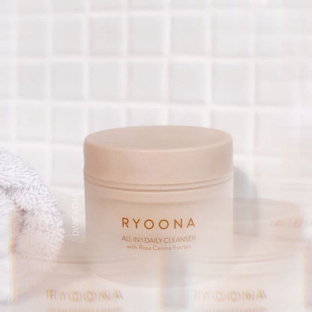 Ryoona All in One Daily Cleanser review photo by dwiifatma