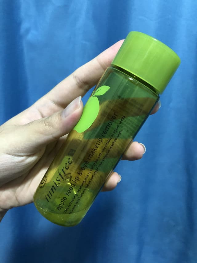 INNISFREE Apple Seed Lip & Eye Make Up Remover review photo by dwsh
