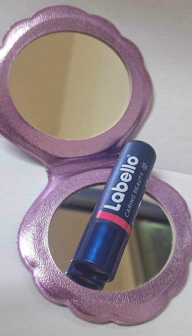 Labello Caring Beauty Nude 2in1 Lip Balm review photo by GinaIsabel02