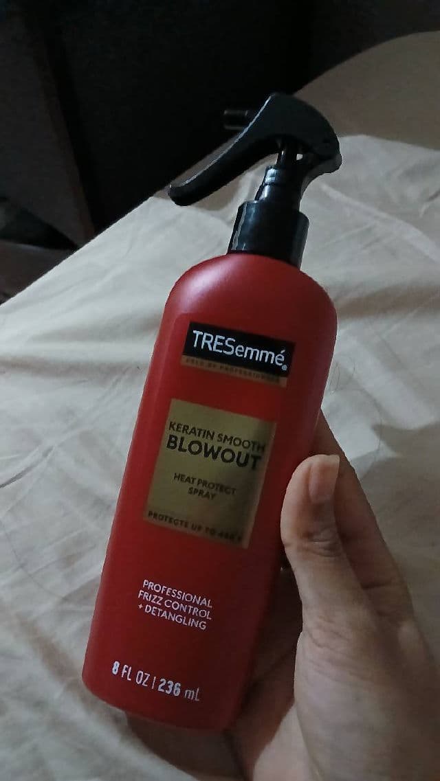 TRESemme Keratin Smooth Heat Protect Spray review photo by Wilna
