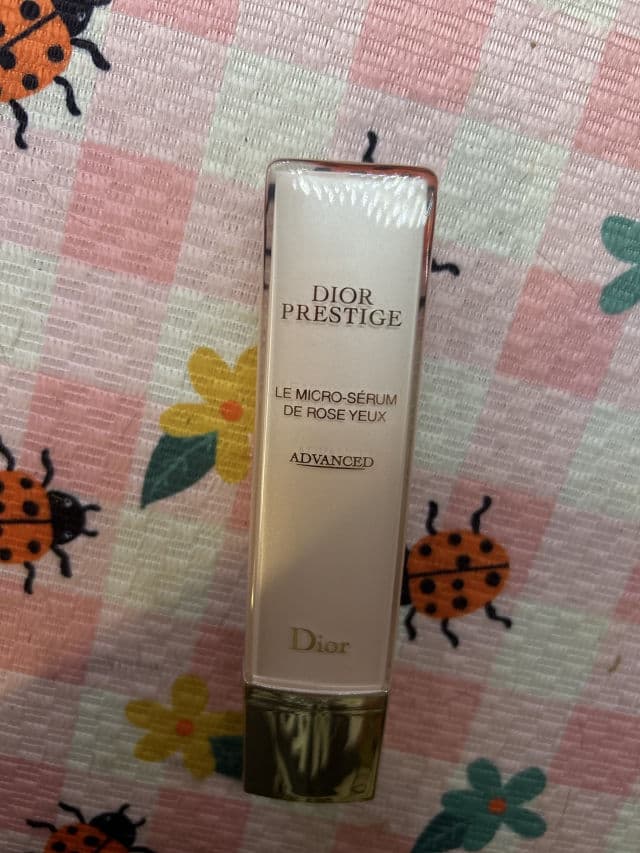 Dior Prestige Le Micro-Sérum de Rose Yeux review photo by Conniematt