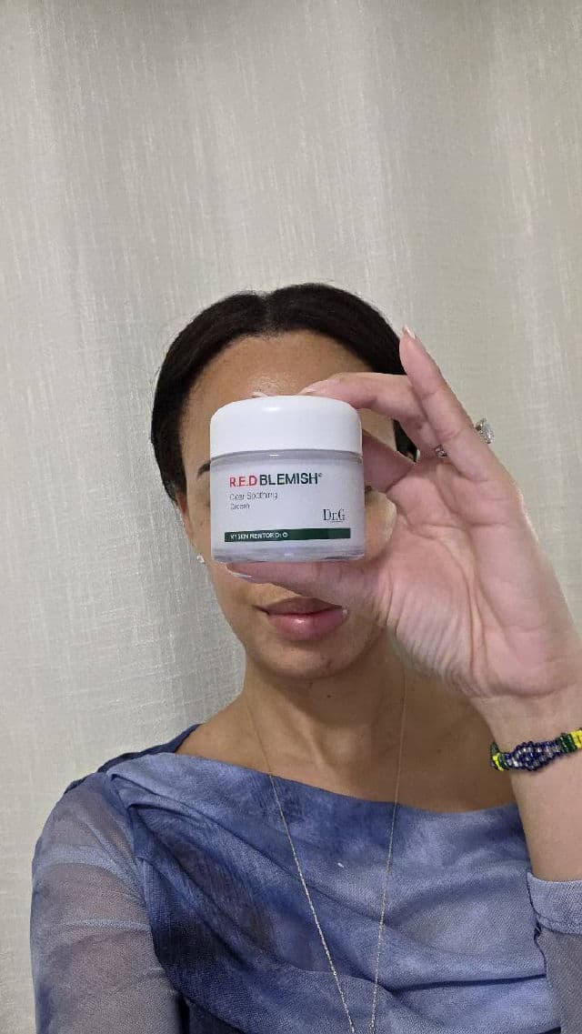 DR.G Red Blemish Clear Soothing Cream review photo by DayanaRosali