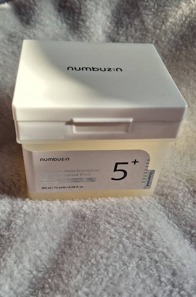 Glowy Skin & Flawless Base