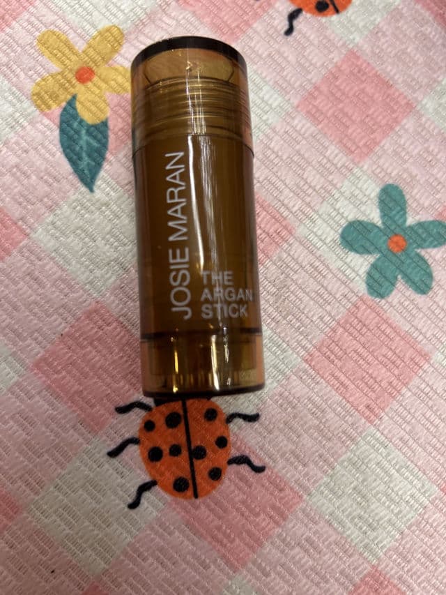 Josie Maran Cosmetics Argan Oil Moisturizing Stick review photo by Conniematt