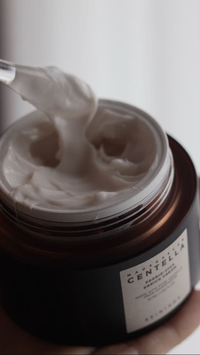 SKIN1004 Madagascar Centella Probio-Cica Enrich Cream review photo by Maryn21