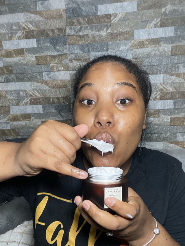 SKIN1004 Madagascar Centella Probio-Cica Enrich Cream review photo by DainoviMaria