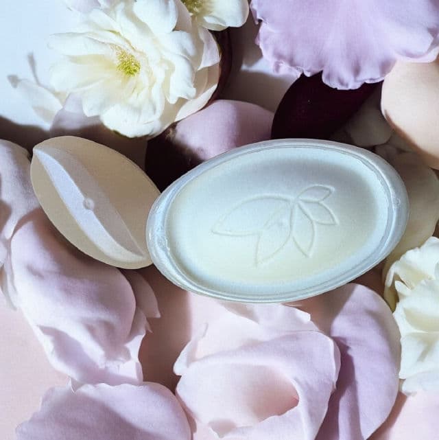 Secret Aluminum Free Deodorant Lavender review photo by Lele