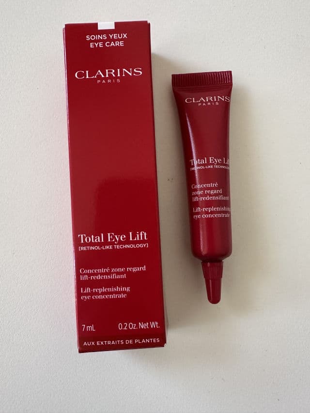 Clarins Total Eye Lift review photo by Sunduss