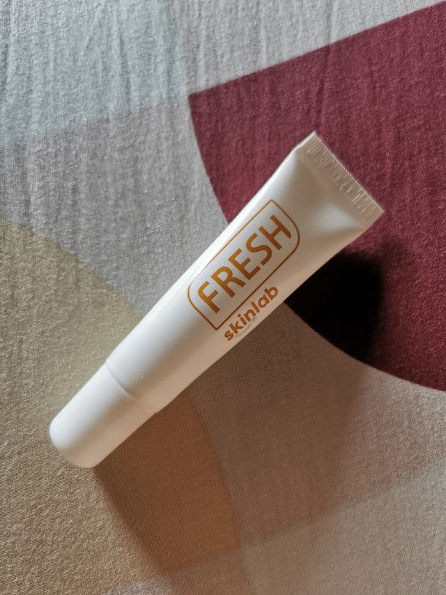 Fresh Skinlab 1 Minute Solution Lifting Eye Gel  review photo by elaineganuelas