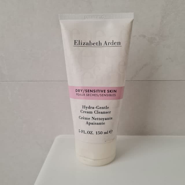 Elizabeth Arden Hydra-Gentle Cream Cleanser, for Dry/Sensitive Skin review photo by elenathod