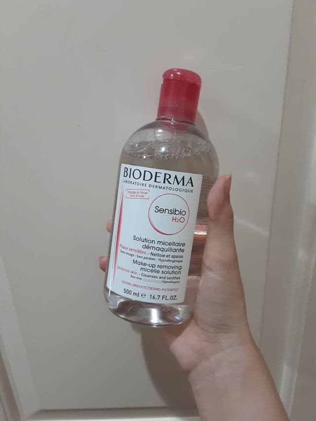 Bioderma Sensibio H2O AR review photo by elleskin