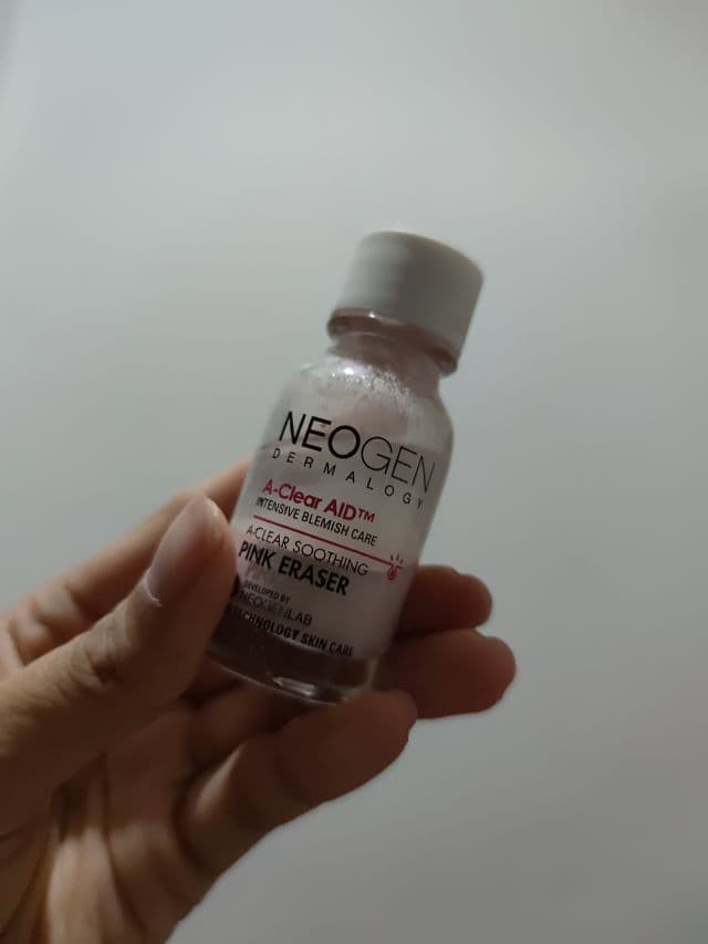 NEOGEN Dermalogy A-Clear Aid Soothing Pink Eraser review photo by elocinism