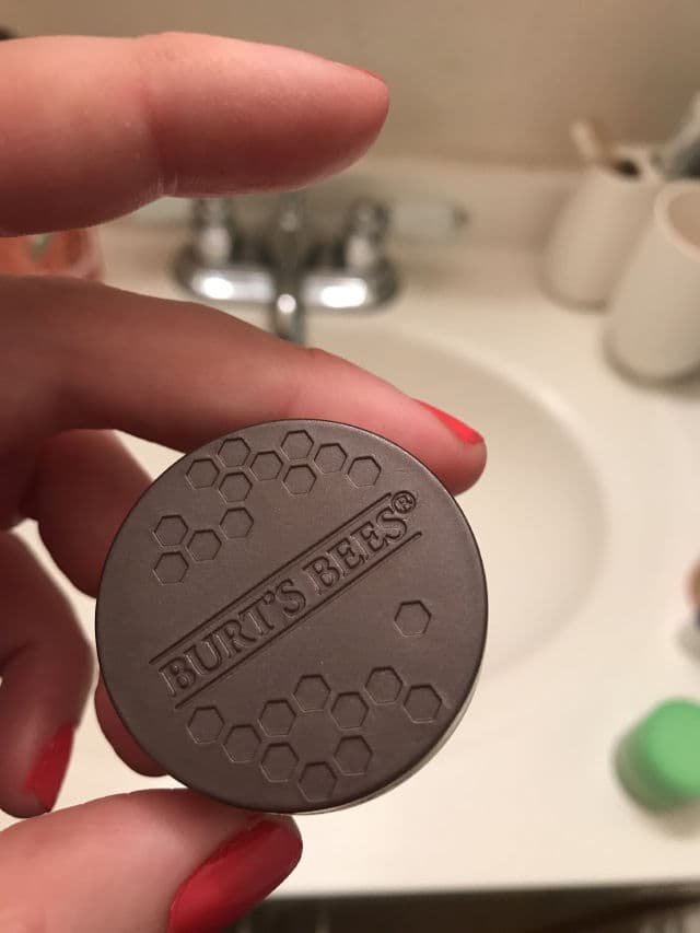 Burt's Bees Conditioning Lip Scrub review photo by emmasempties