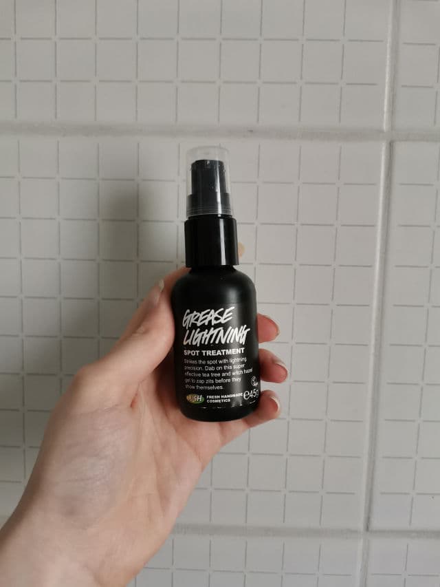 LUSH Grease Lightning review photo by emmawooya