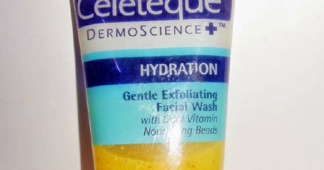Celeteque Hydration Gentle Exfoliating Wash review photo by estella