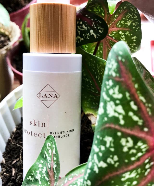 Lana Skin Protect Brightening Sunblock SPF80 review photo by estella