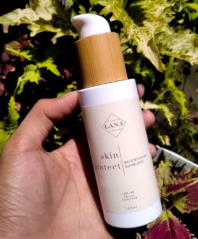 Lana Skin Protect Brightening Sunblock SPF80 review photo by estella
