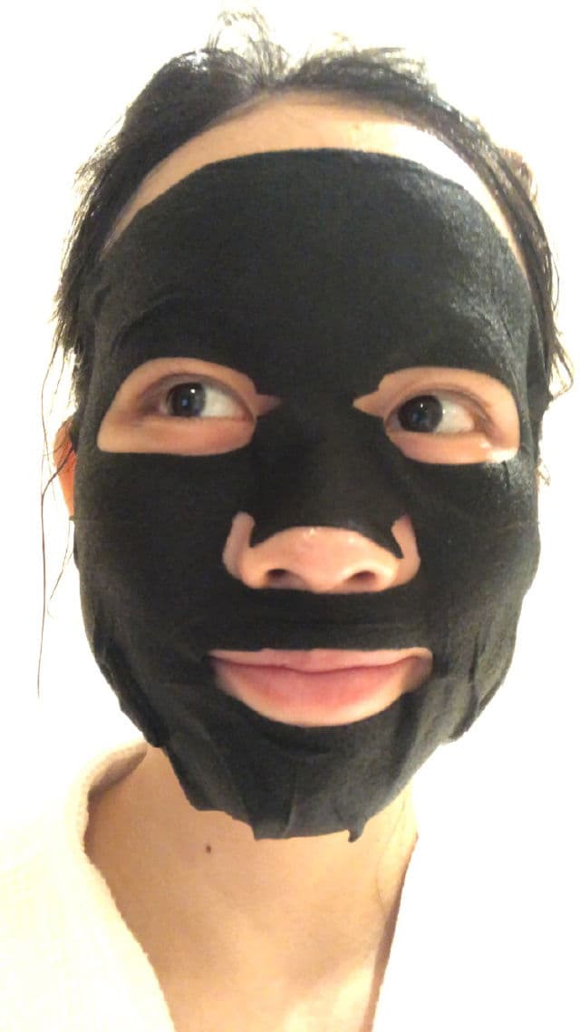 MEDIHEAL MEDIHEAL W.H.P Brightening & Hydrating Charcoal Sheet Mask review photo by eunicejx