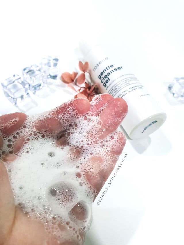 Roselle Skincare Gentle Gel Cleanser review photo by ezatulSkincareDiary