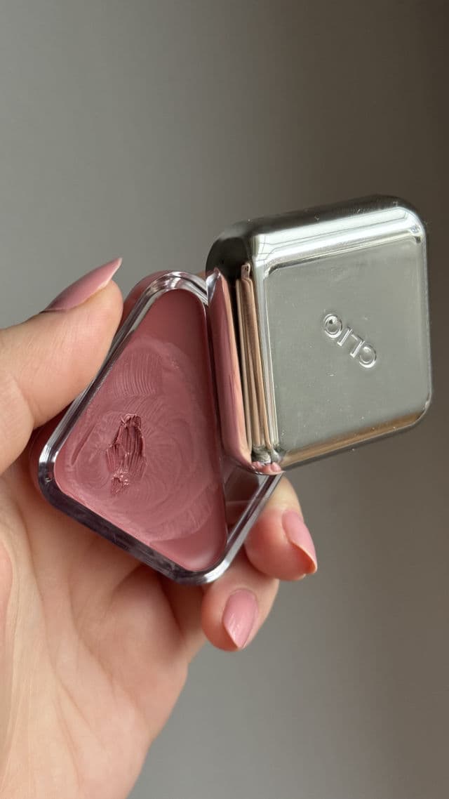 Clio 05 Cherry Shower review photo by edavorfi