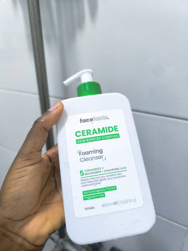 Face Facts Ceramide Foaming Cleanser  review photo by Daramatoye