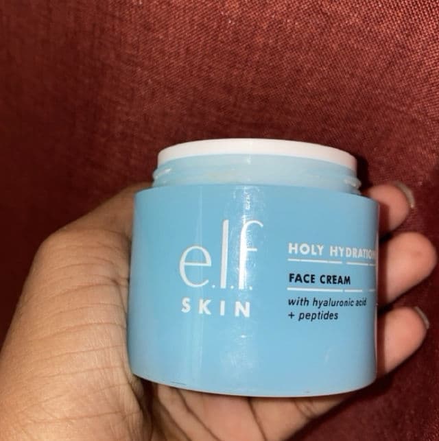 ELF Hello Hydration! Skin Cream review photo by DenissCastillo