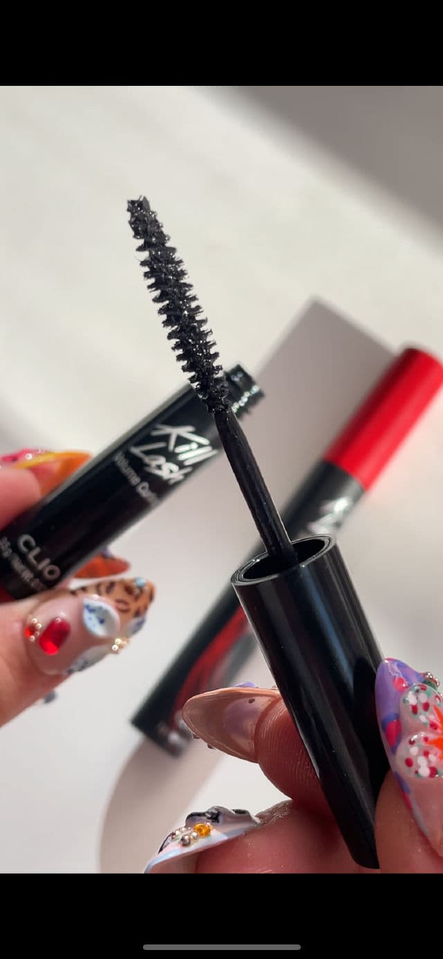 Clio Kill Lash Superproof Mascara Holiday Gift Set review photo by beautyaestheticee