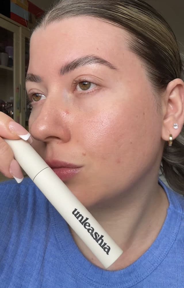 UNLEASHIA N°1 Oatmeal Brown review photo by pierrardbruna