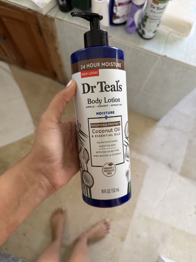 Dr Teal's Nourishing Coconut Oil Body Lotion review photo by marlynmartinezz