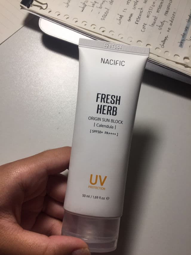 Nacific Fresh Herb Origin Sun Block SPF50 PA++++ review photo by fairybabyangel