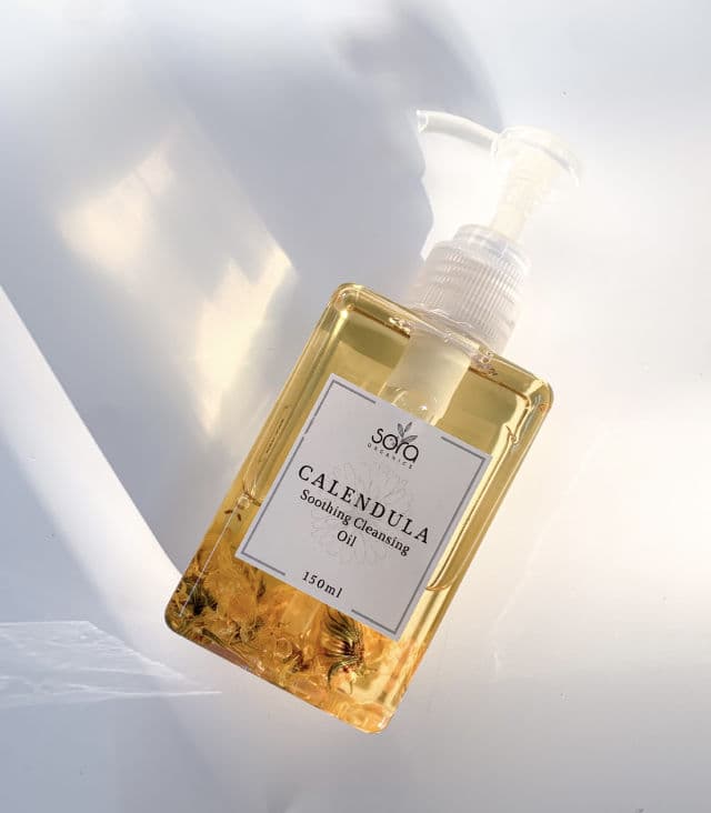 Sora Organics Calendula Soothing Cleansing oil review photo by farabeautydiary