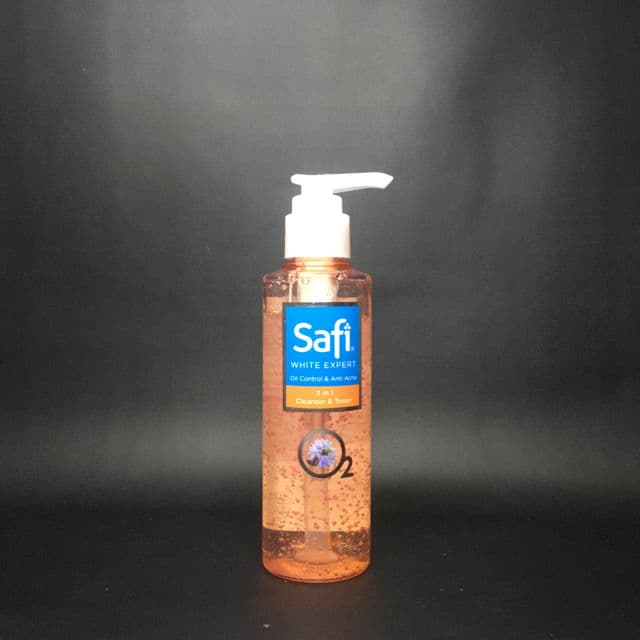 Safi White Expert Oil Control & Acne Cleanser & Toner review photo by farahaszar
