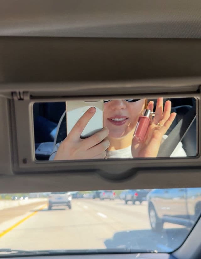 Entropy Makeup #4099C Beryl Charm review photo by LYAZZATELLO