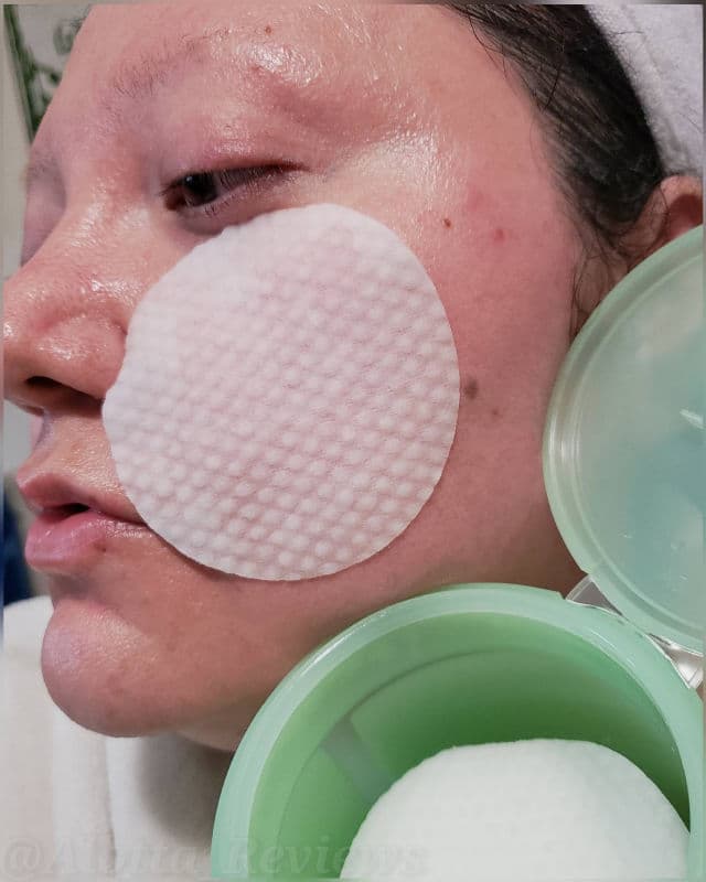 Banila Co. Clean it Zero Green Peel Toner Pad review photo by AlottaxReviews