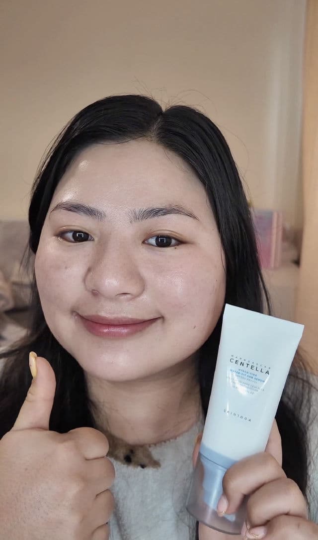 SKIN1004 Madagascar Centella Hyalu-Cica Water-Fit Sun Serum SPF50+ PA++++ review photo by poojal