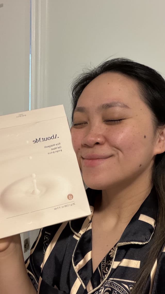 ABOUT ME Rice Makgeolli Gel Mask review photo by iMperfectlyANJIE