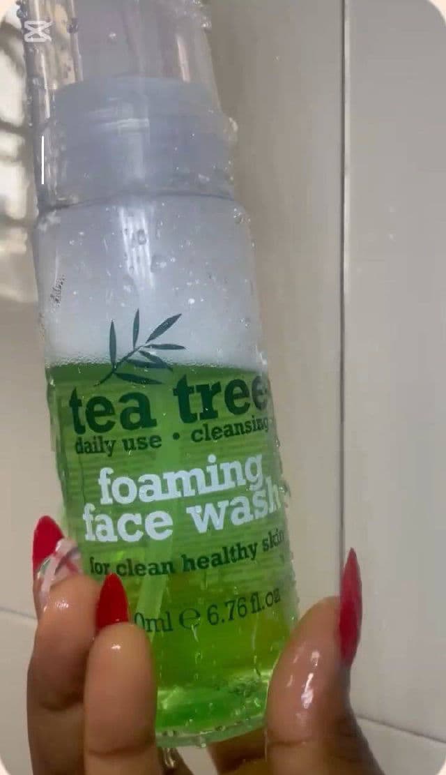 tea tree Foaming Face Wash review photo by AngelIgwe
