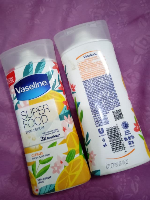 Vaseline Superfood Skin Serum Citrus review photo by fikmaa21