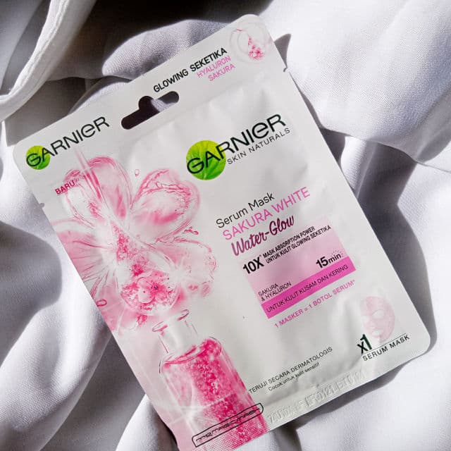 Garnier Serum Mask Sakura White Water Glow review photo by fikmaa21
