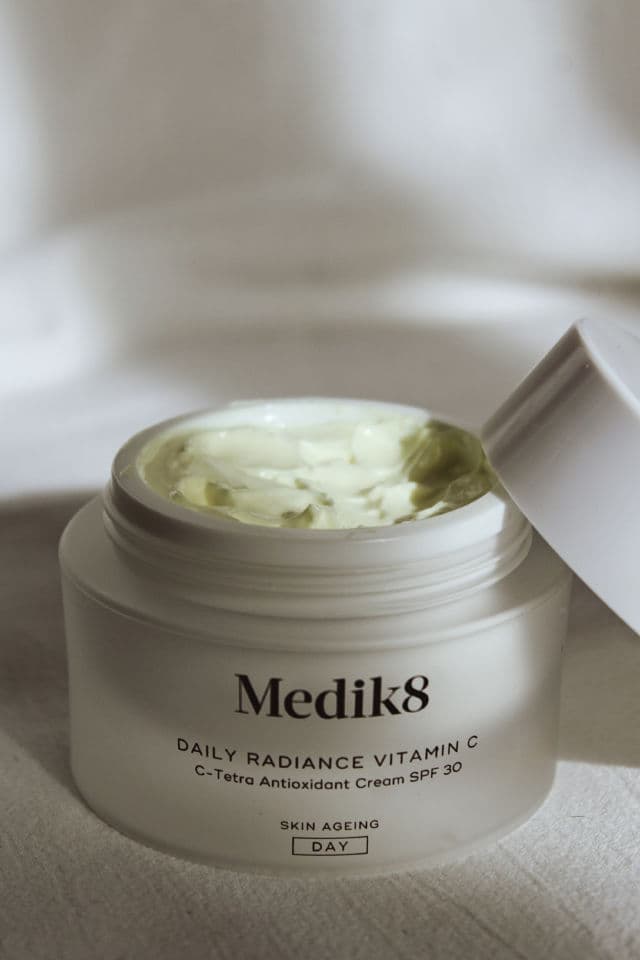 Medik8 Daily Radiance Vitamin C  review photo by flanerian