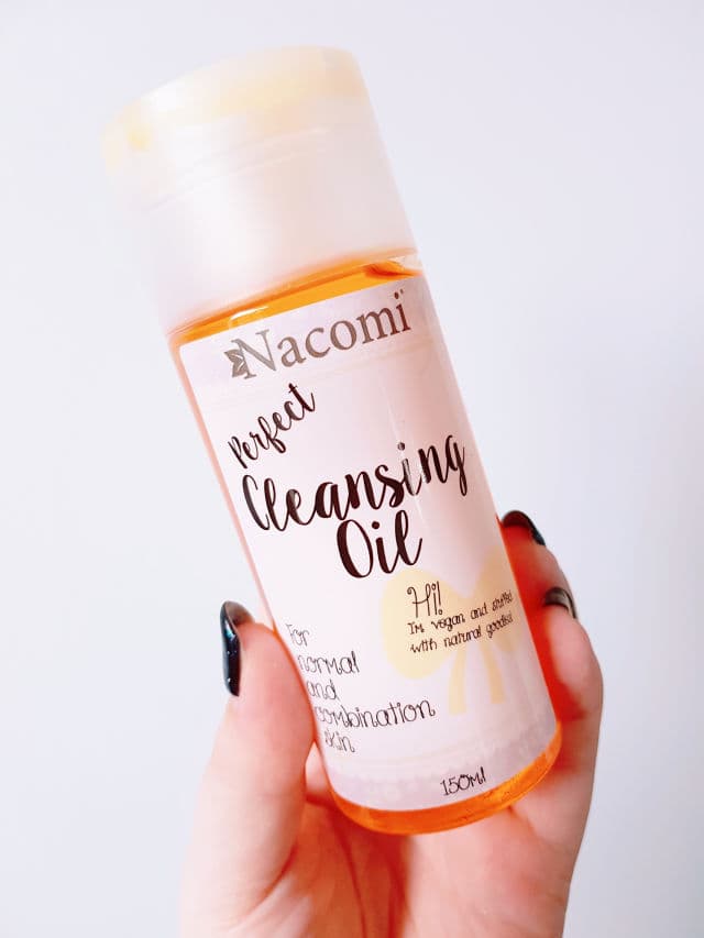 Nacomi Cleansing Oil – Normal and Combination Skin review photo by fox