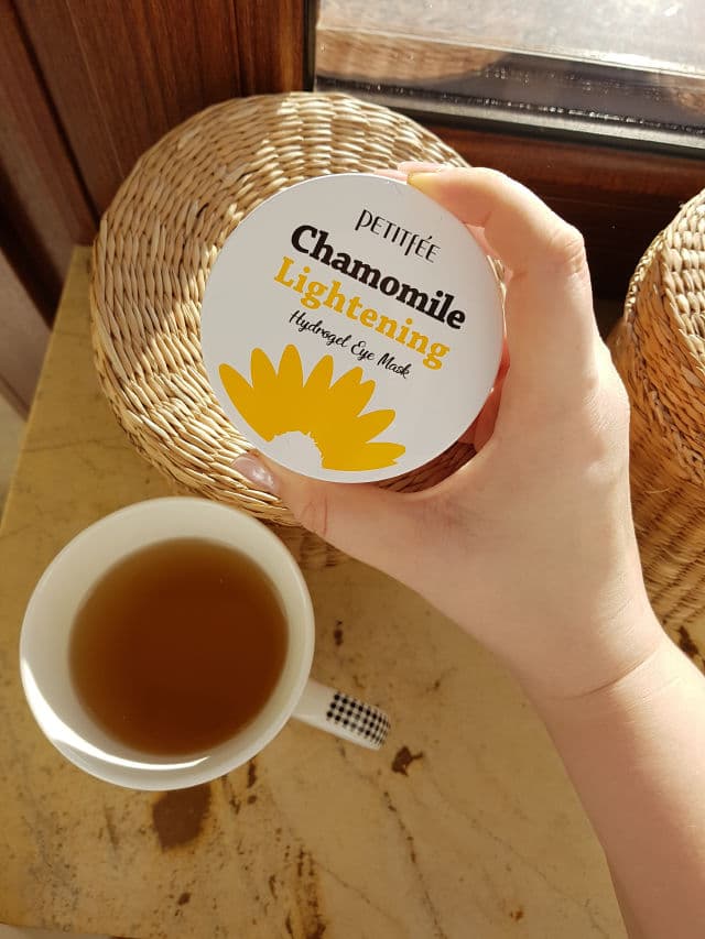 Petitfee Chamomile Lightening Hydrogel Eye Mask review photo by fox
