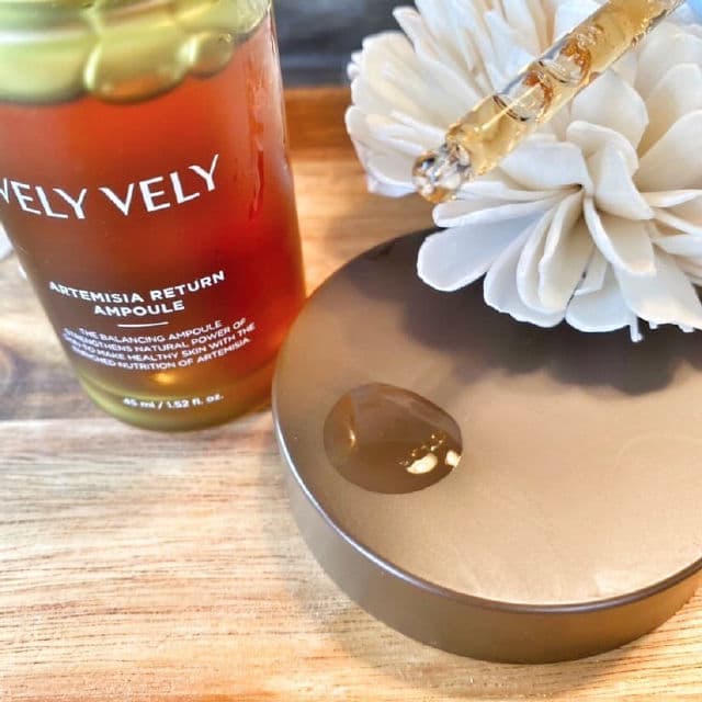 Vely Vely Artemisia Return Ampoule review photo by freshfacedover40