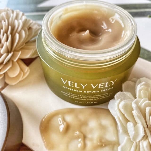 Vely Vely Artemisia Return Cream review photo by freshfacedover40