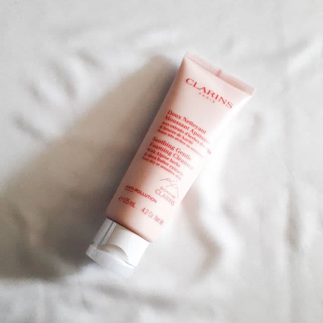Clarins Gentle Foaming Cleanser With Shea Butter review photo by gabrielavt