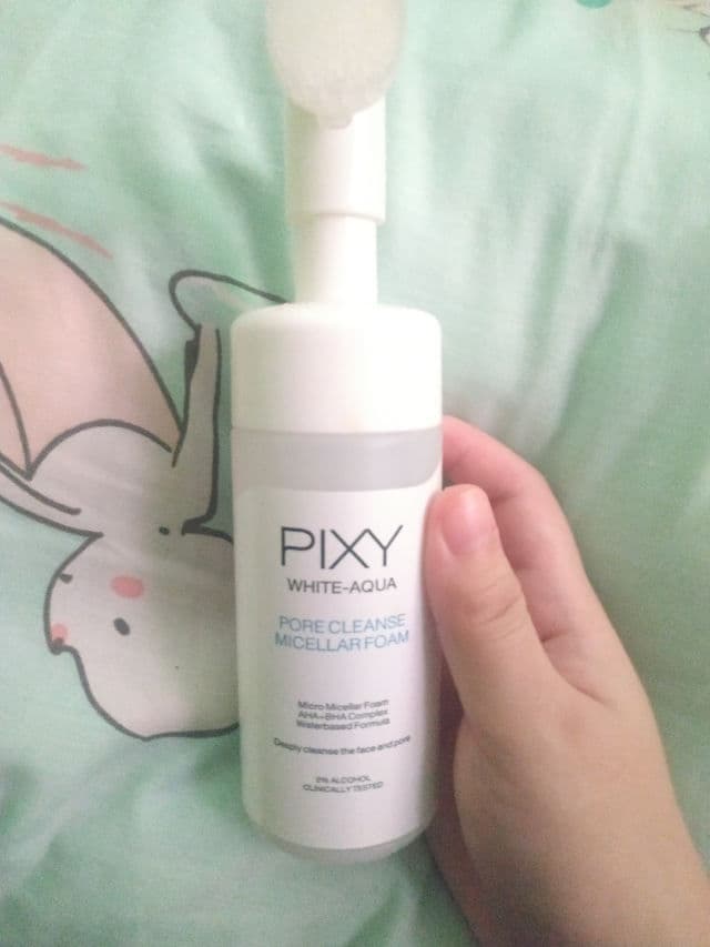 Pixy White Aqua Pore Cleanse Micellar Foam review photo by ghinnaisfahani